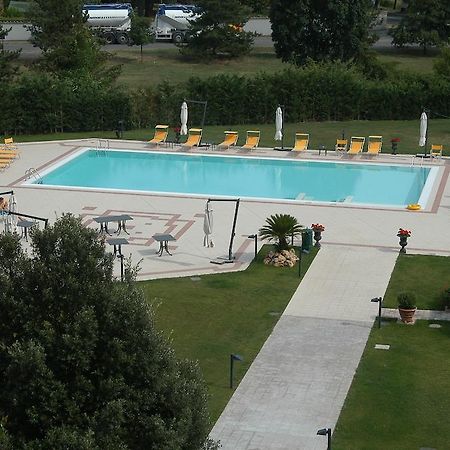 Park Hotel Ripaverde Borgo San Lorenzo Exterior foto